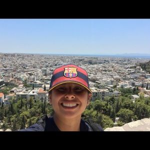 Meet your Posher, Stephanie